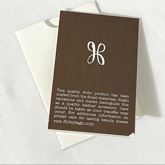 Hobo Alexis Black Leather Shoulder Bag - Picture 14 of 15